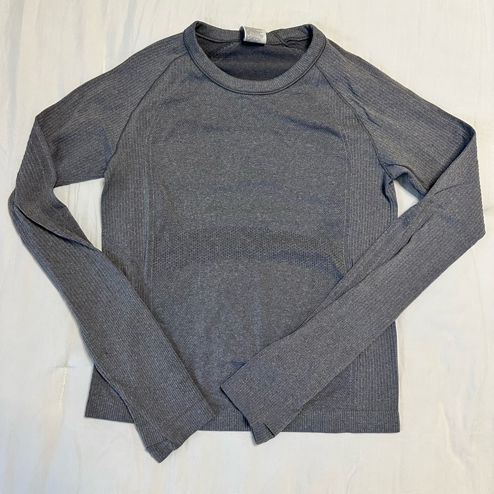 Old Navy Gray Long Sleeve Women's Tee